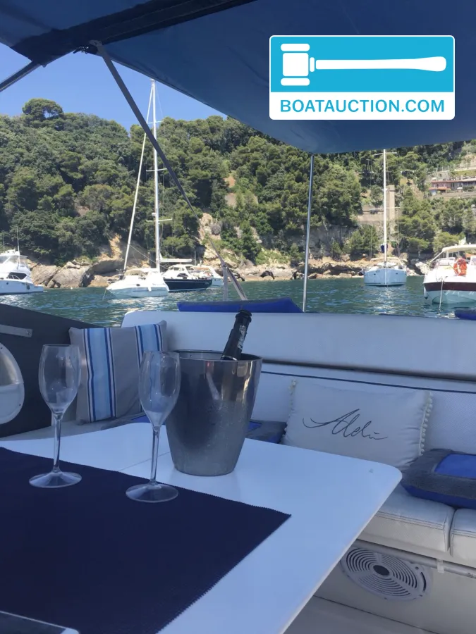 foto: 46 Wellcraft Scarab