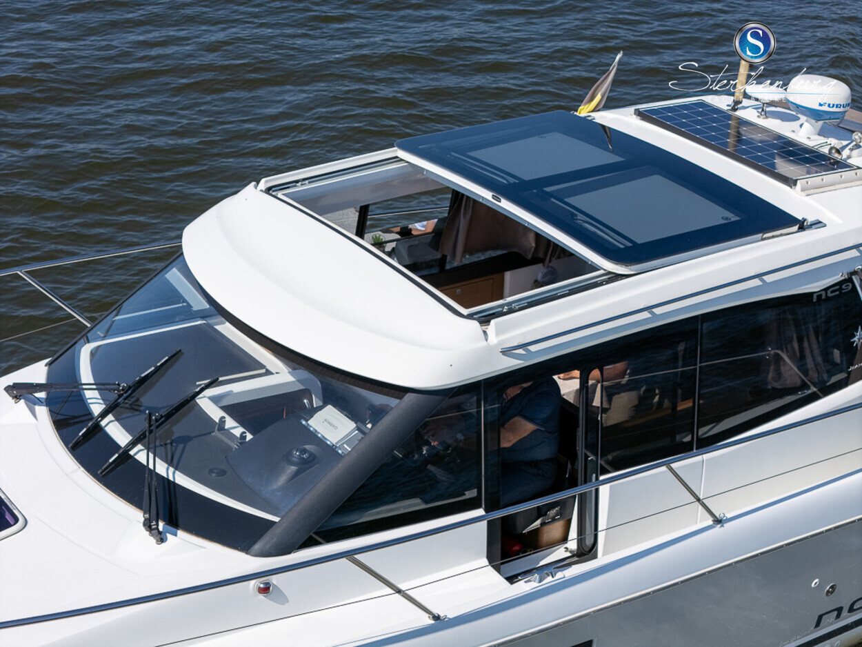 foto: 34 Jeanneau NC 9