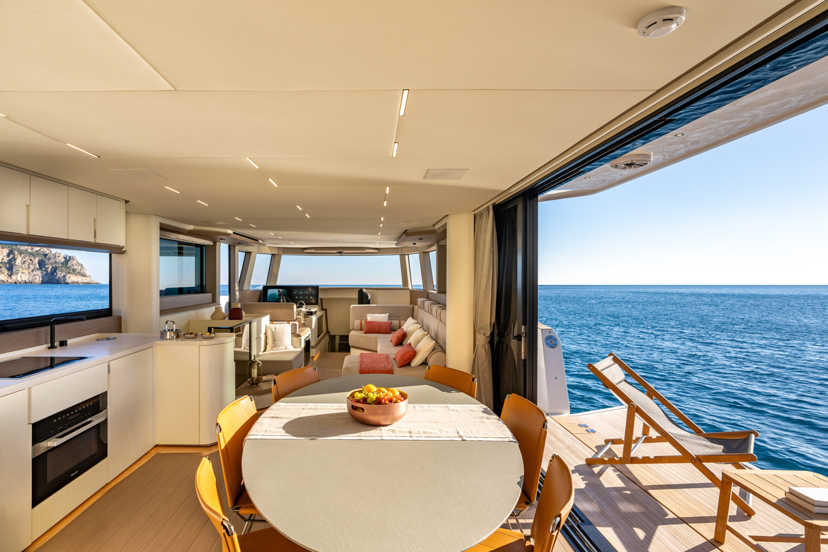 foto: 23 PARDO YACHTS Endurance 72 - NEW