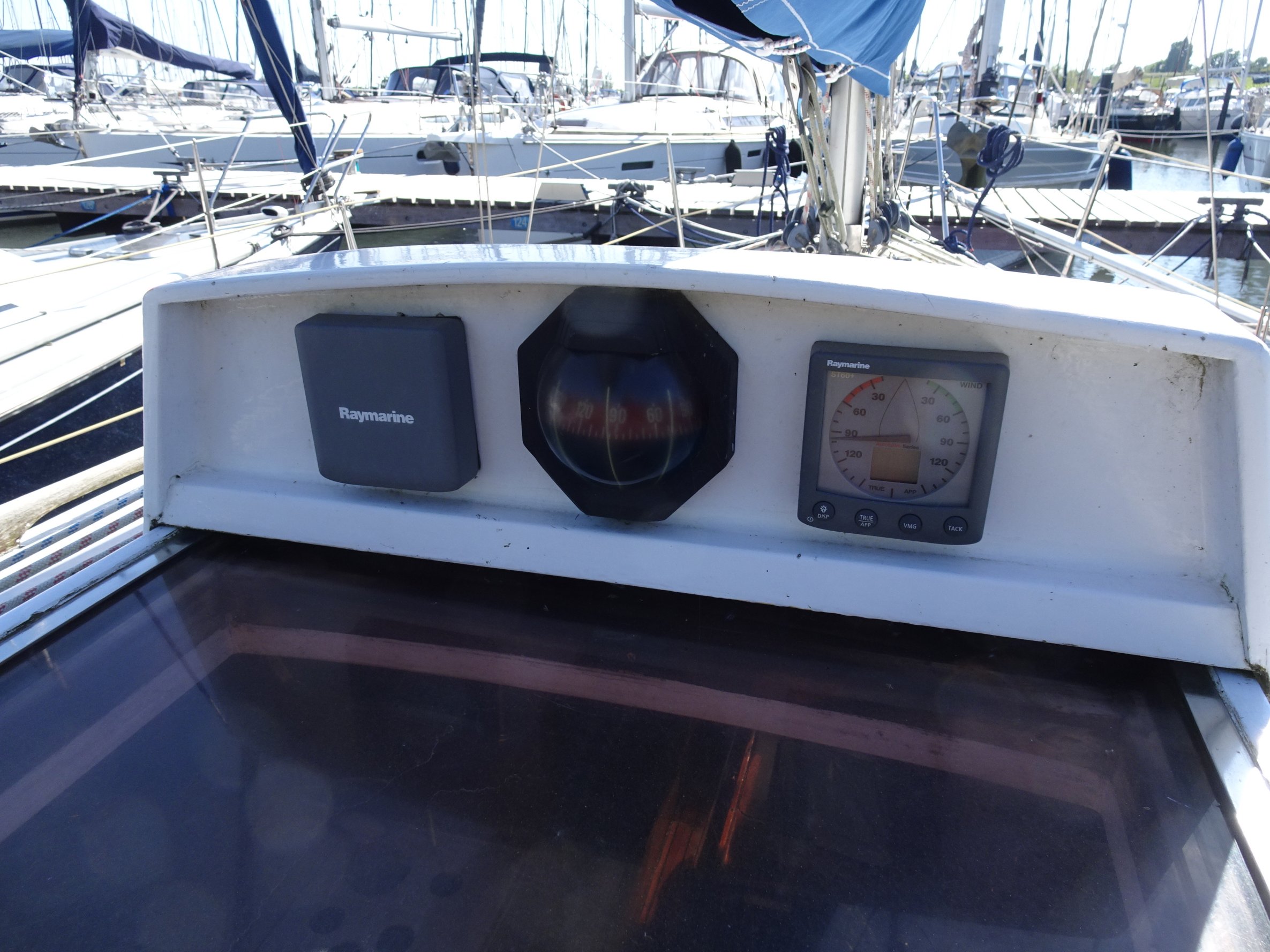 foto: 8 Waarschip 28 DL