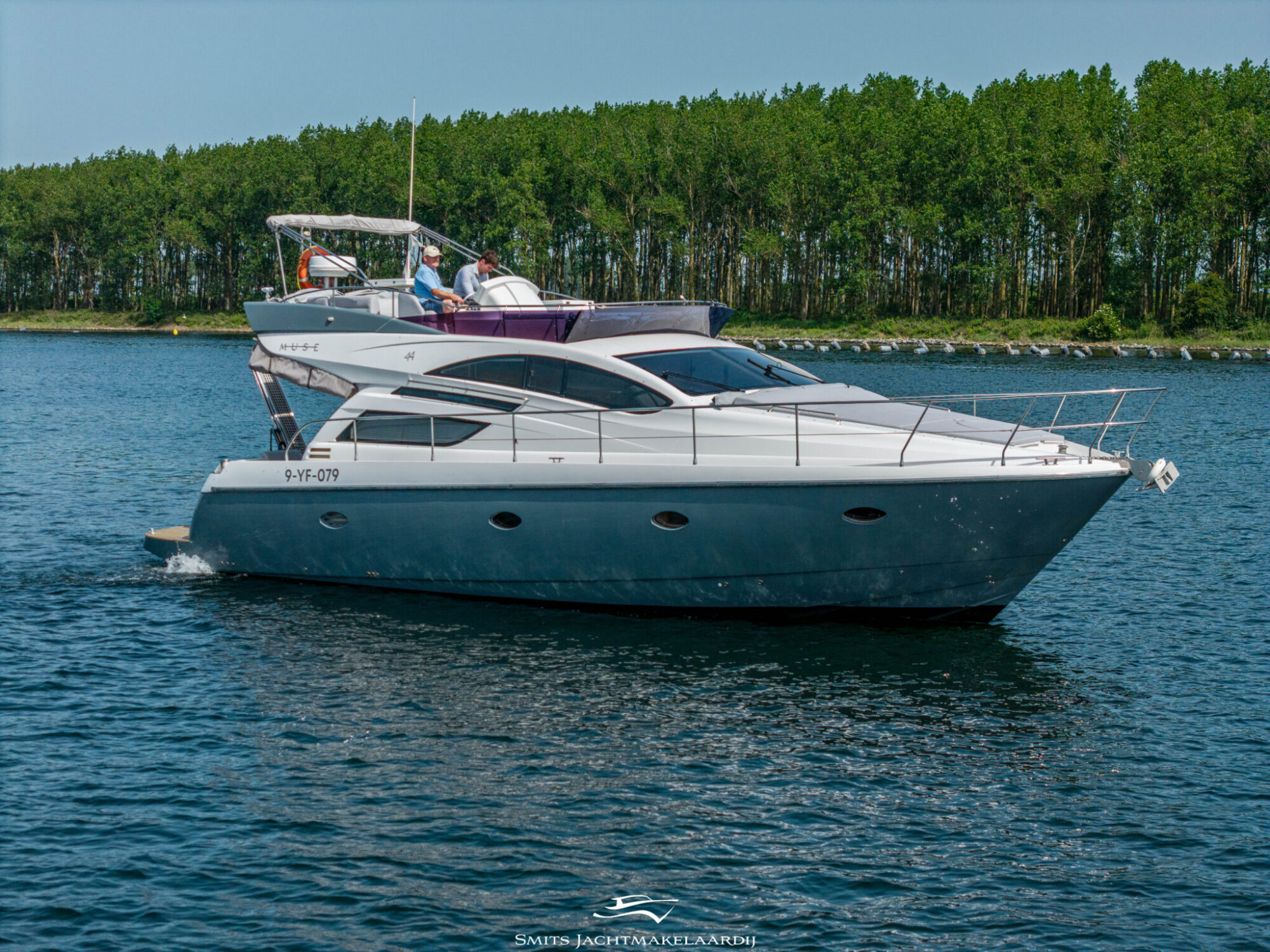 foto: 114 Rodman Rodman 44 Muse IPS