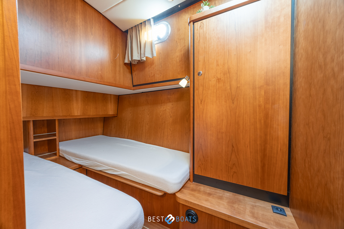 foto: 34 Linssen Grand Sturdy 40.0 Sedan