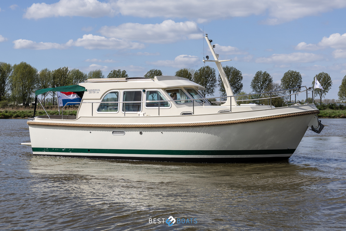 hoofdfoto: 1 Linssen  Grand Sturdy 29.9 Sedan