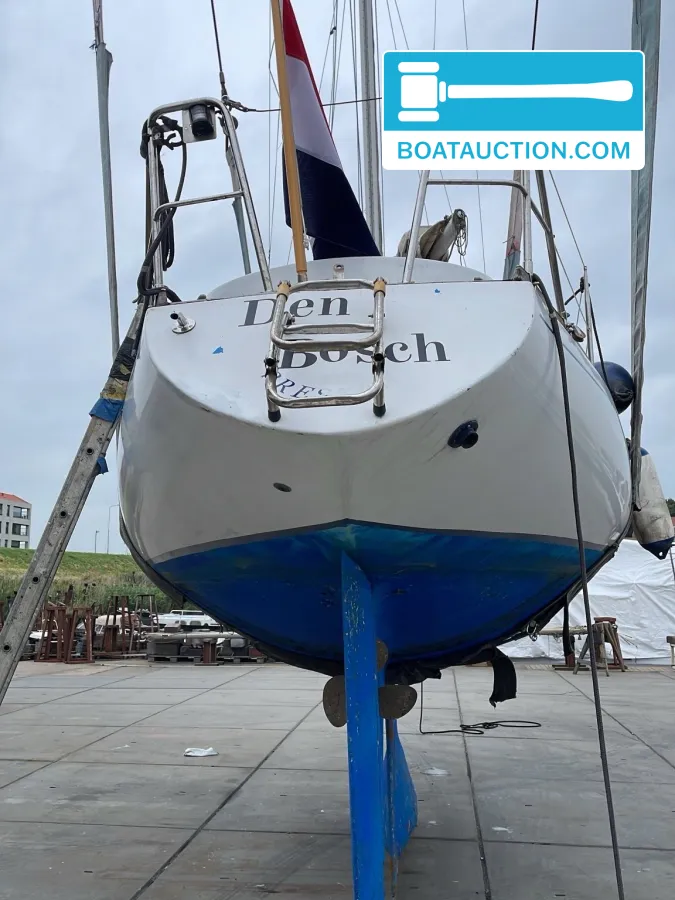 foto: 10 Defender 32