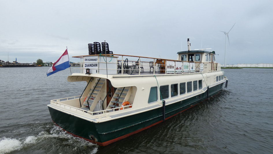 foto: 54 Dagpassagiersschip 152 pers