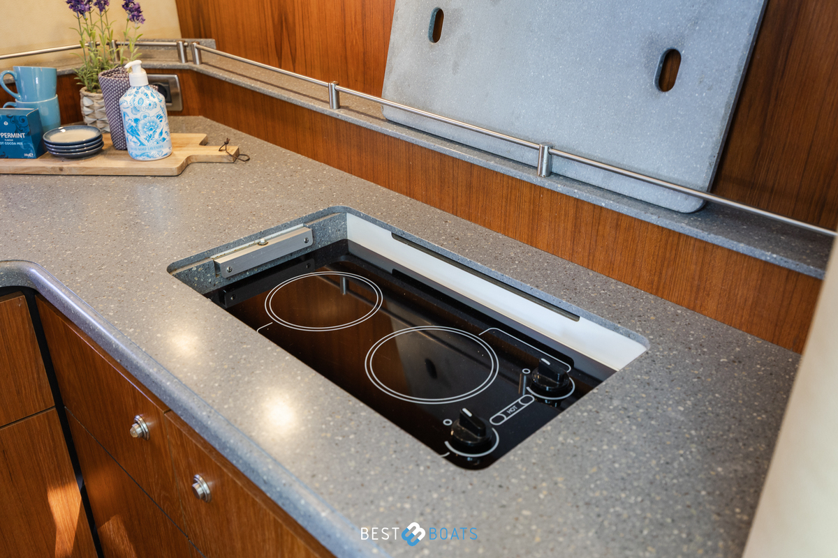 foto: 40 Tiara 4300 Sovran