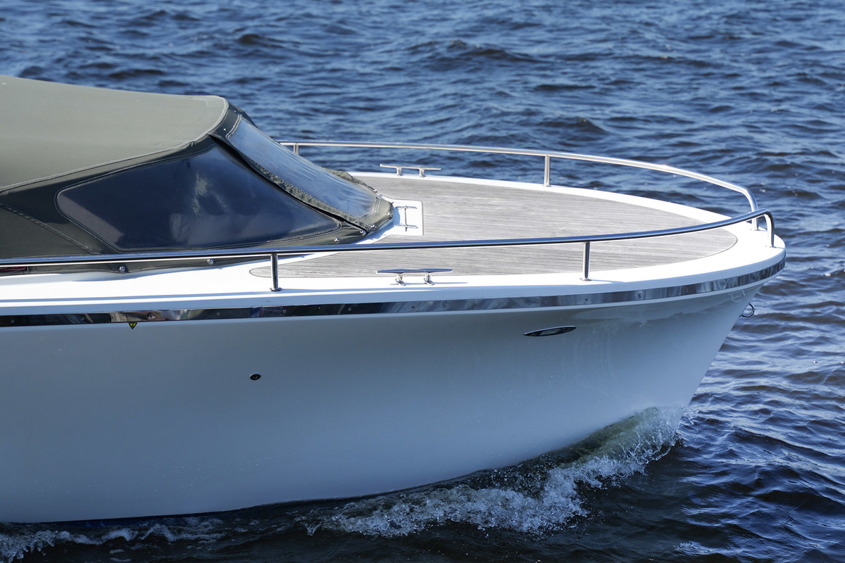 foto: 27 Riviera 24