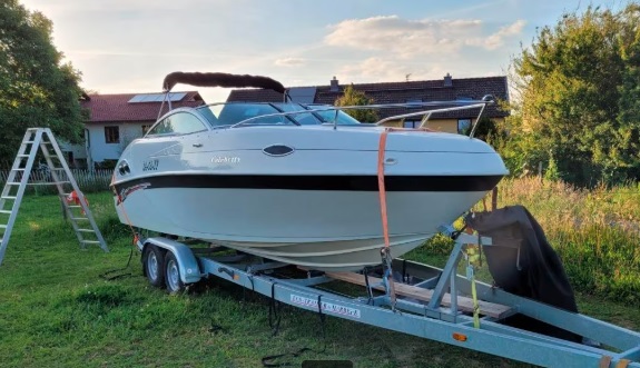 Celebrity 220 Cudy V85 ,7 EFI