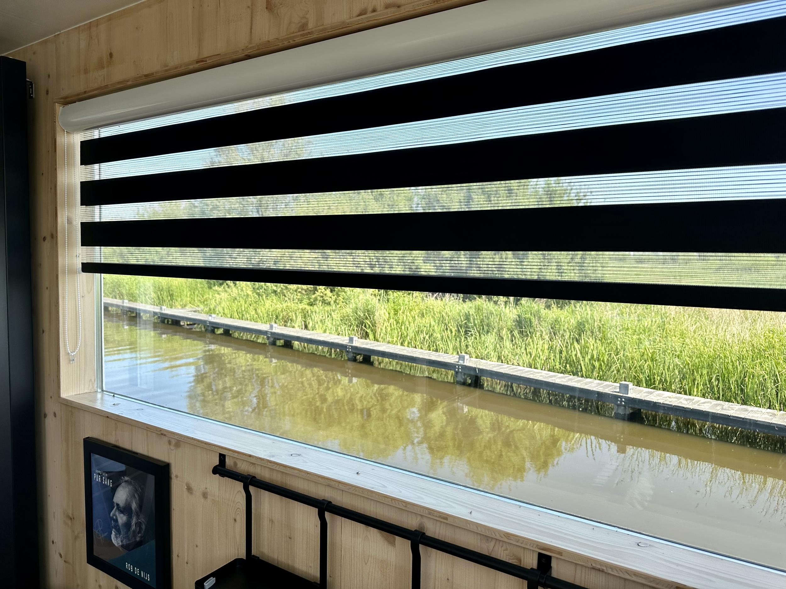 foto: 42 HOMESHIP VaarLoft Volledig Elektrische Houseboat