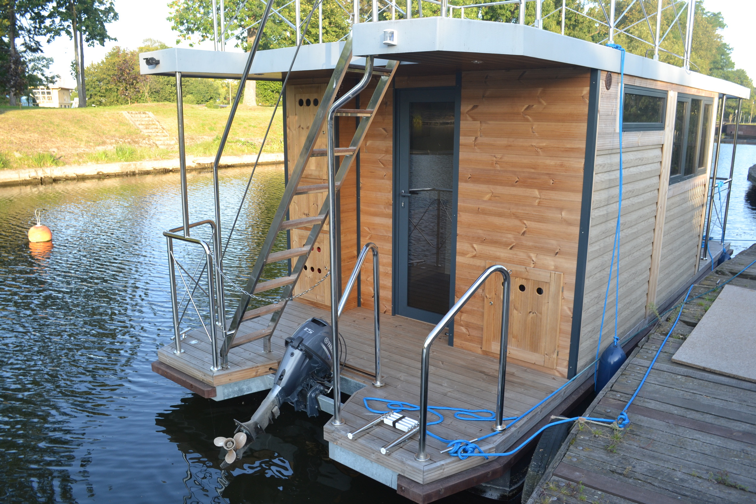 foto: 38 Campi 280 Houseboat