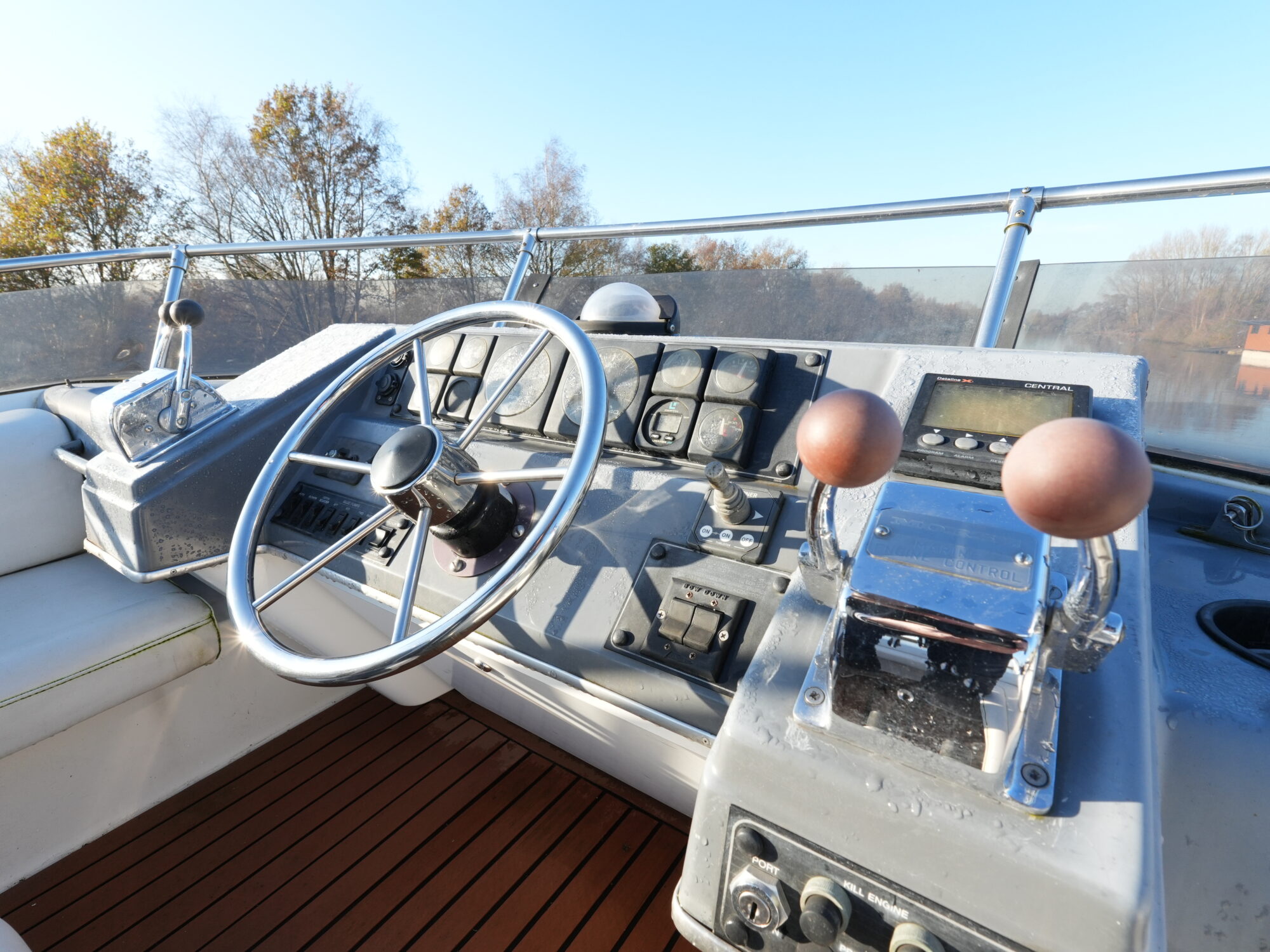 foto: 58 Bayliner Bayliner 3688 Flybridge