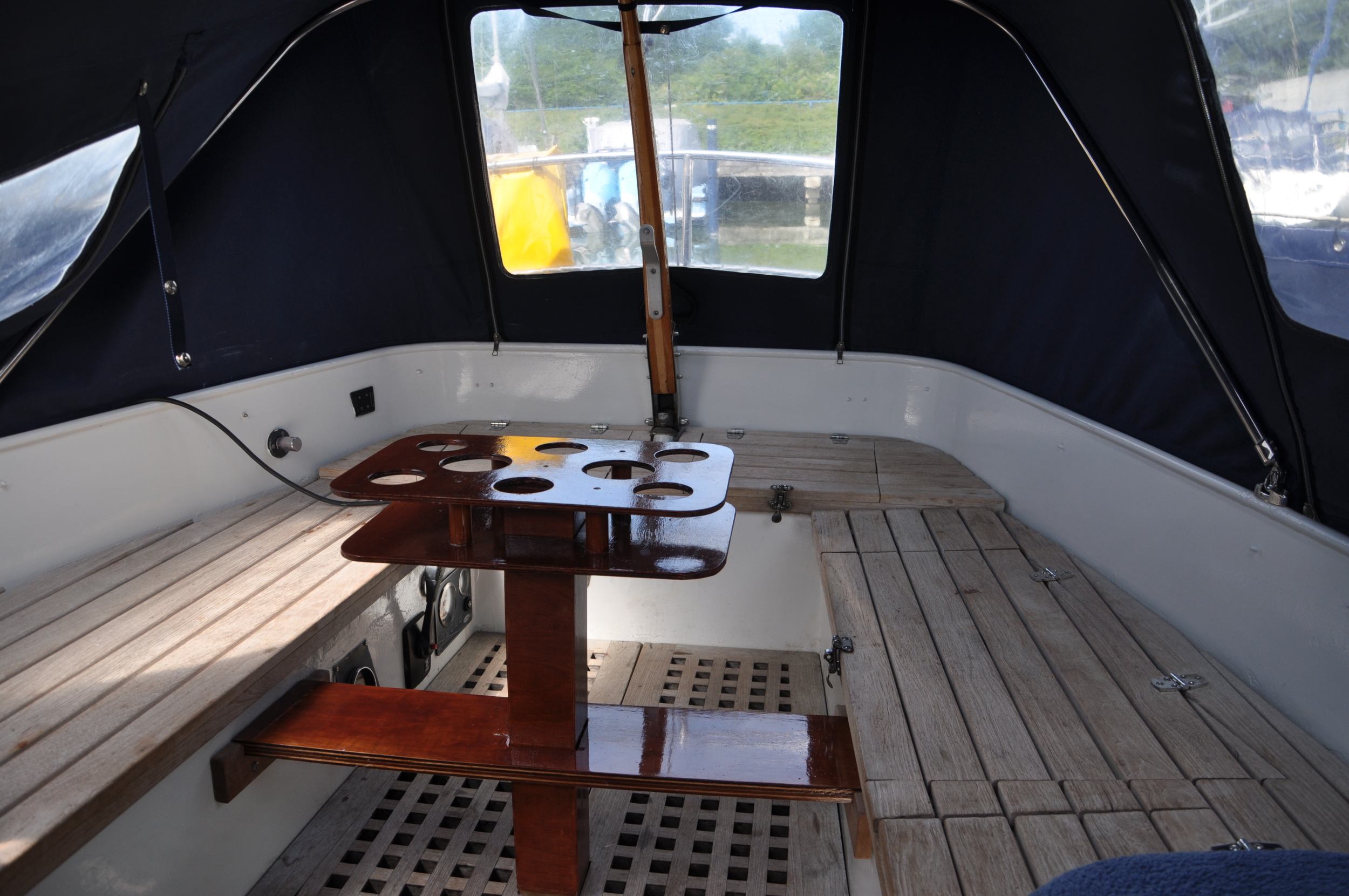 foto: 20 Argonaut 860