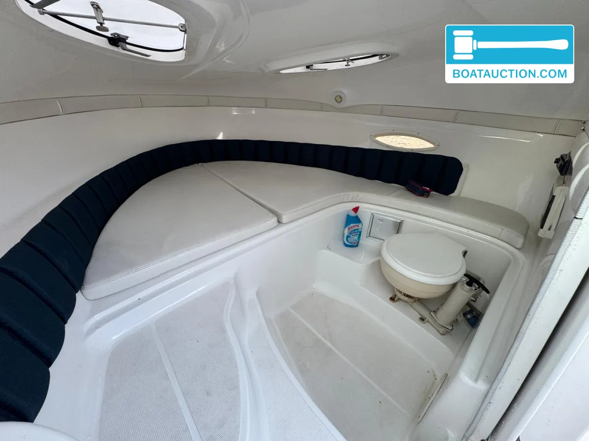 foto: 18 Triton 225 Cuddy