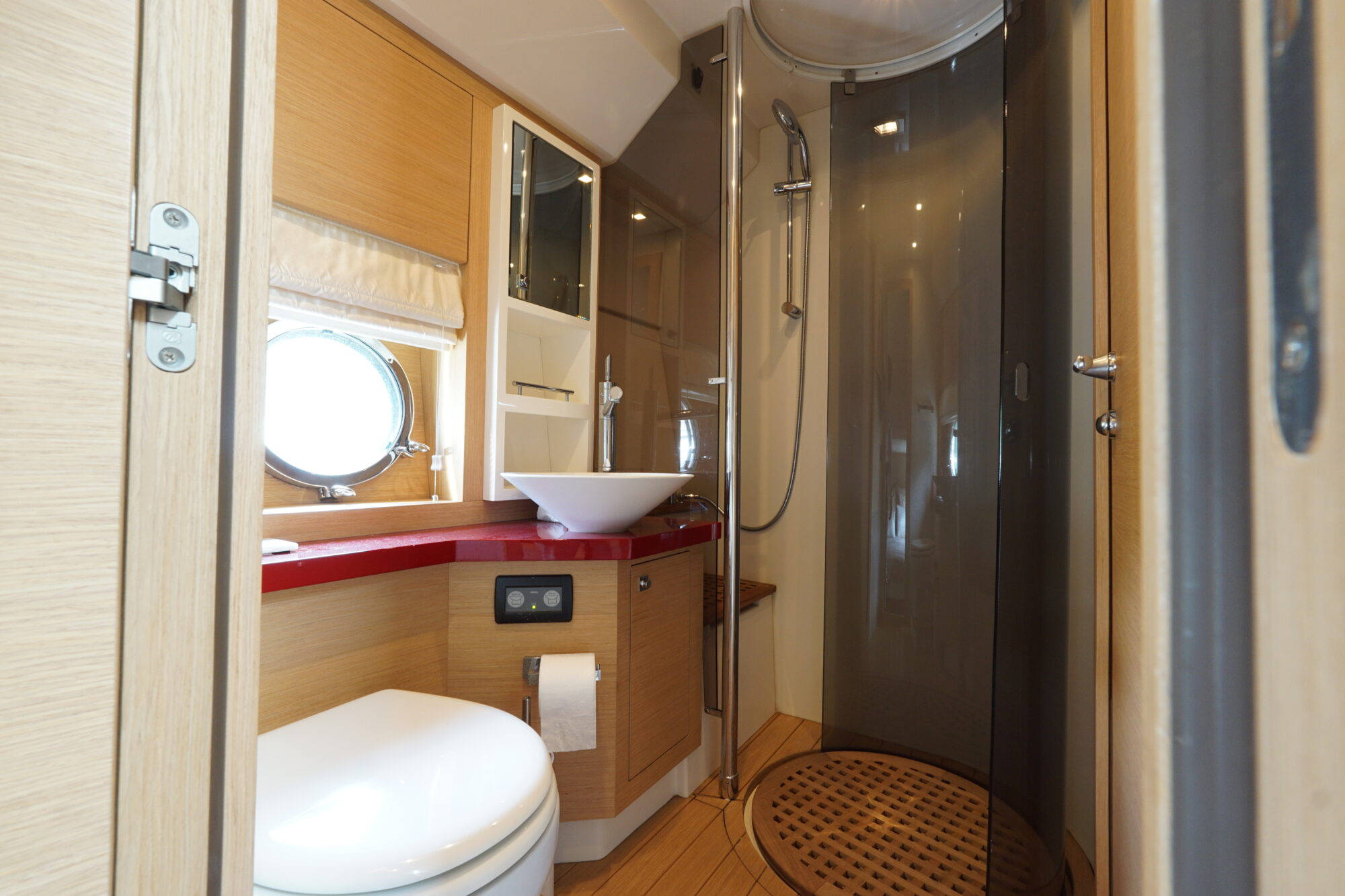 foto: 97 Sessa Sessa C52 HT