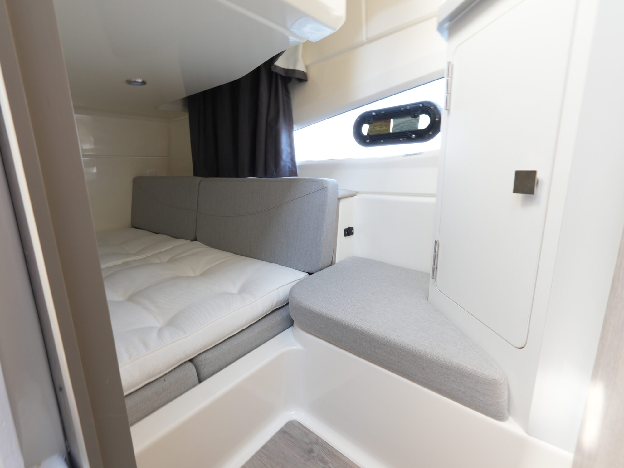 foto: 26 Quicksilver QuickSilver 905 Activ Weekend