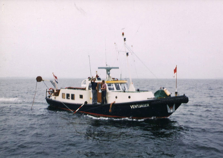 foto: 32 Varend Woonschip ex RWS vlet 14.78