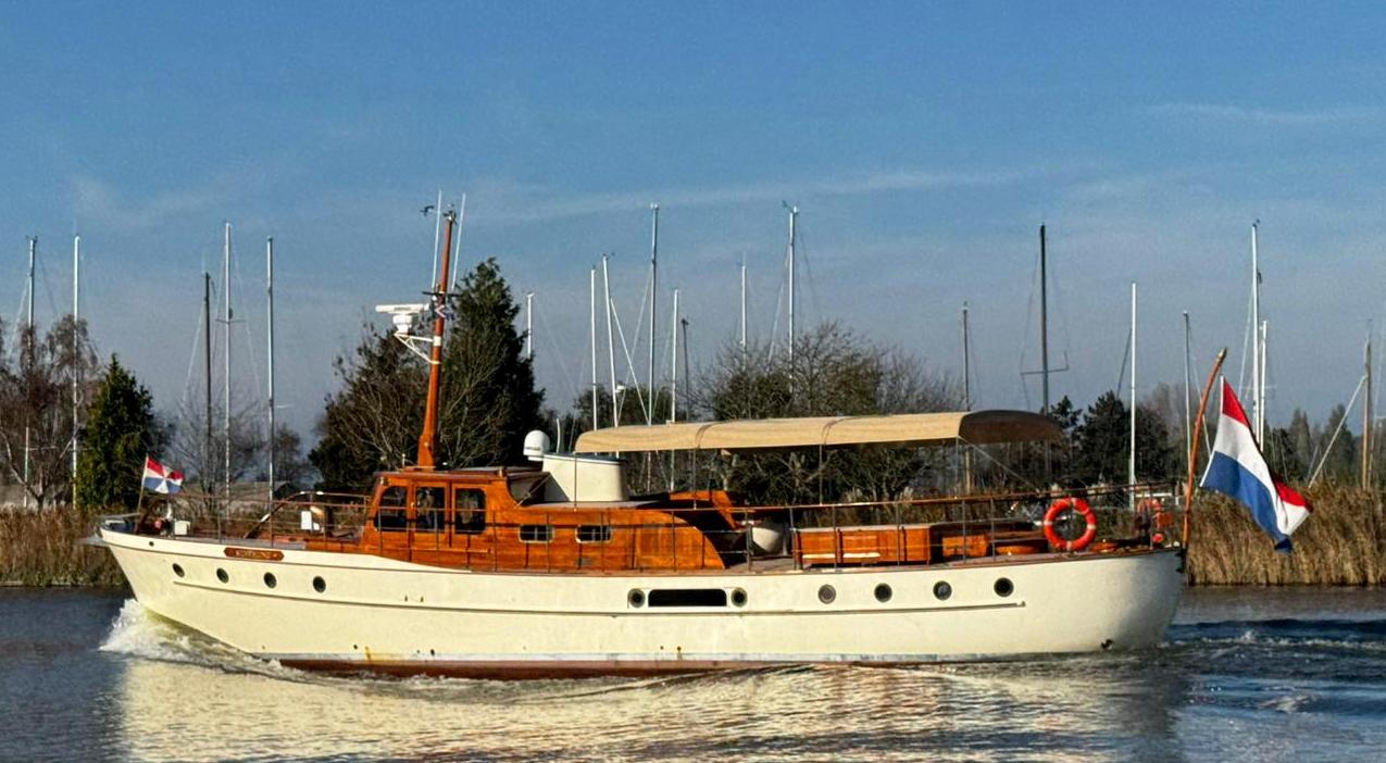 foto: 46 Silver Silver Rondspantkotter 19.44 VS