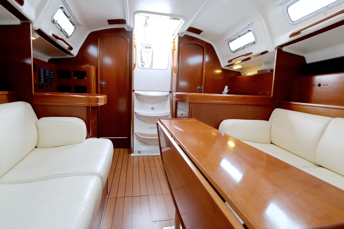 foto: 55 Beneteau  First 36.7 Performance uitvoering
