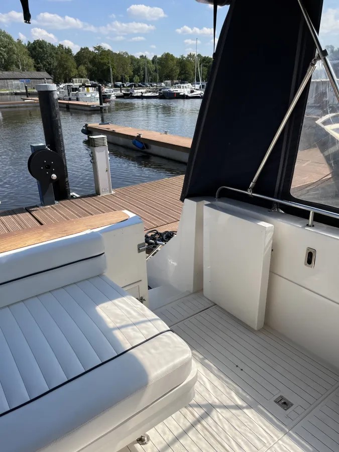 foto: 18 Princess Riviera 46