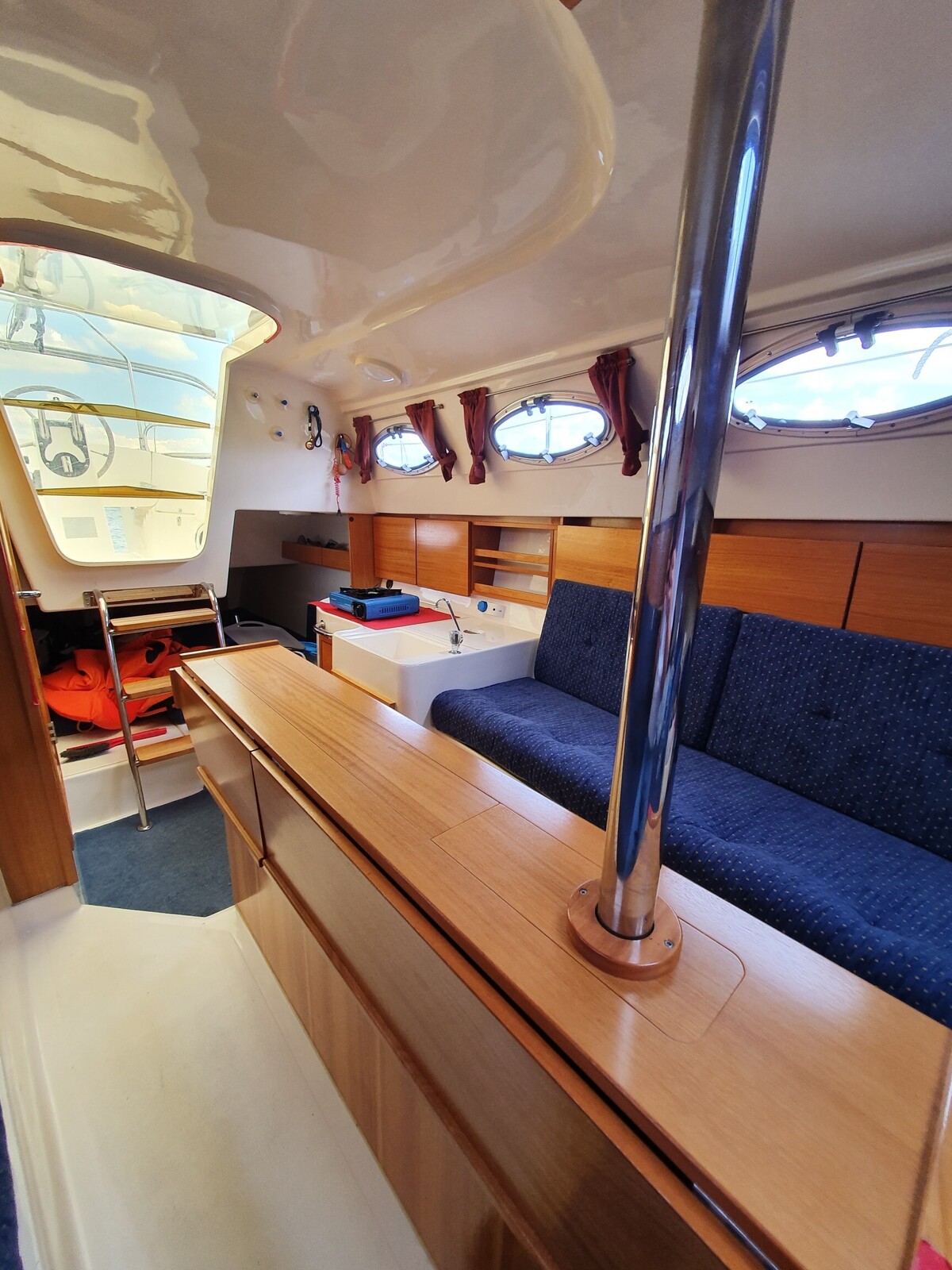 foto: 18 Odin  Nova 820