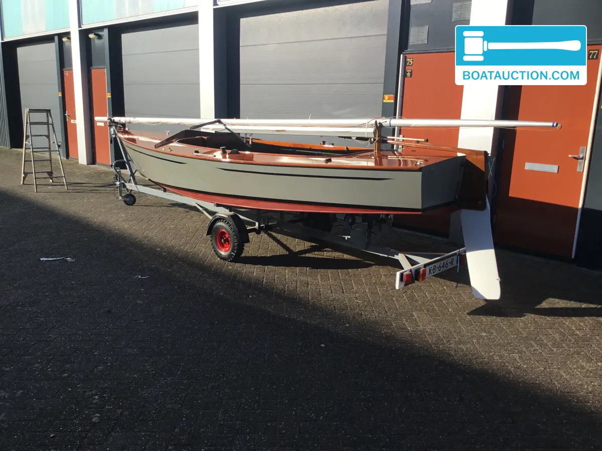 foto: 29 Spanker 712