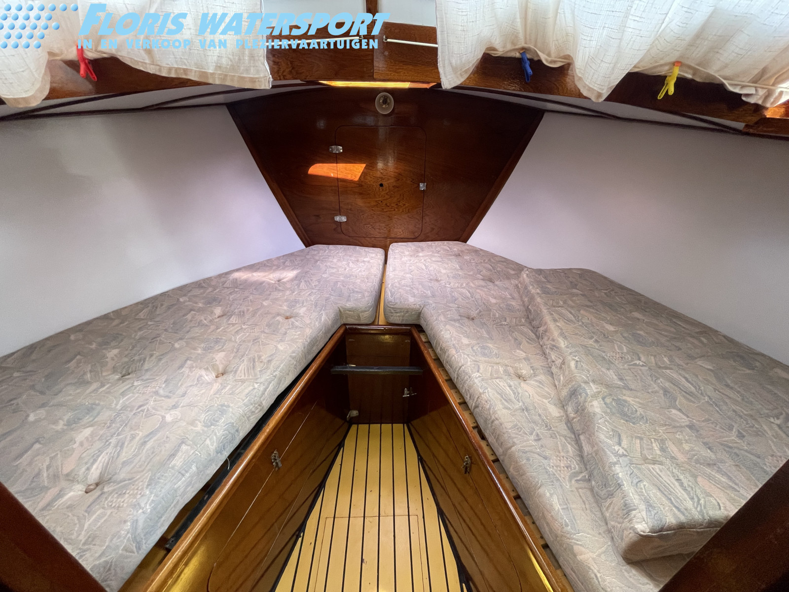 foto: 17 Cupido 1250 Trawler