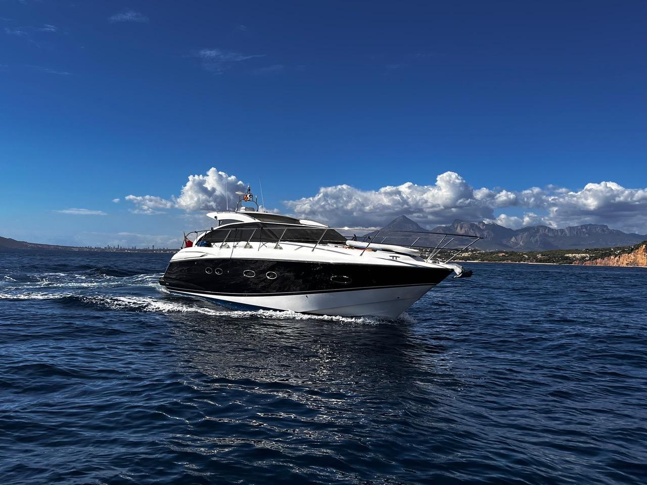 foto: 24 Princess V 42