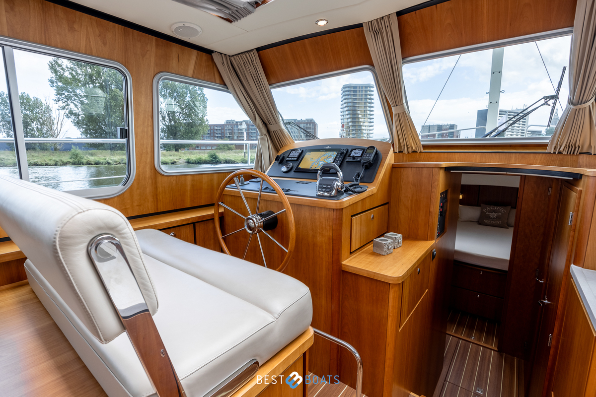 foto: 35 Linssen Grand Sturdy 40.0 Sedan