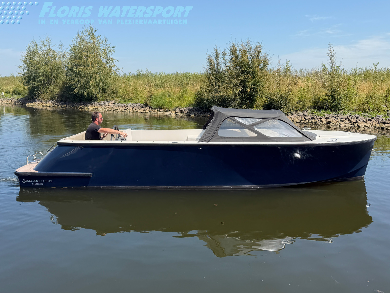 foto: 11 Excellent tender 750