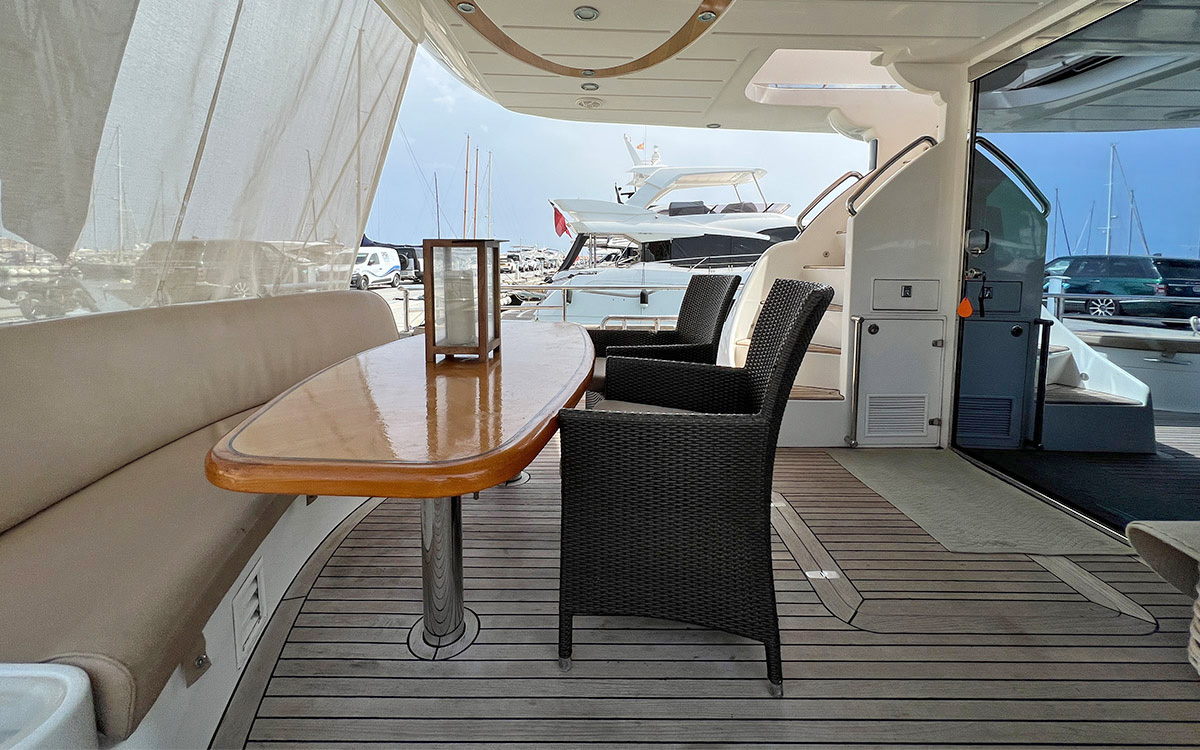 foto: 13 Elegance 64