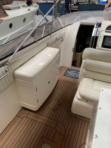 foto: 25 Sunseeker Apache 45