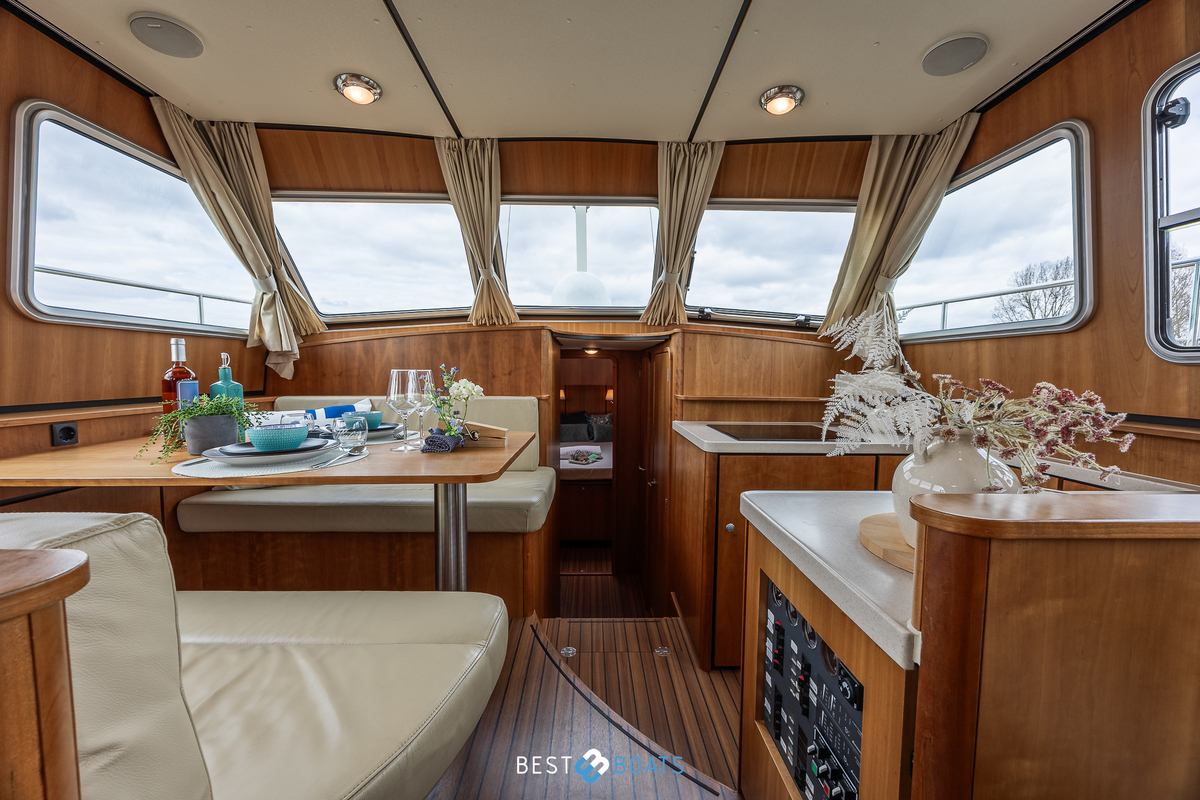 foto: 40 Linssen Grand Sturdy 40.9 AC