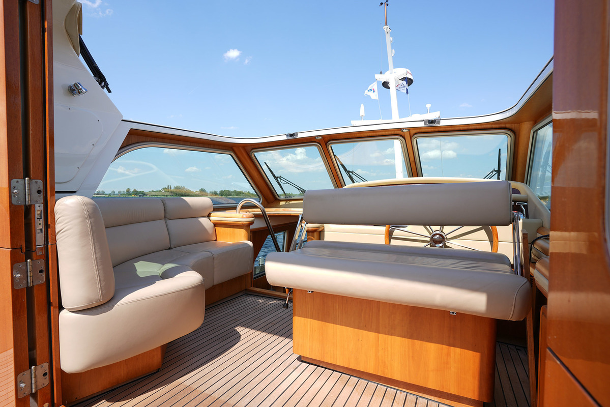 foto: 138 Linssen Grand Sturdy 500 Variotop Mark II