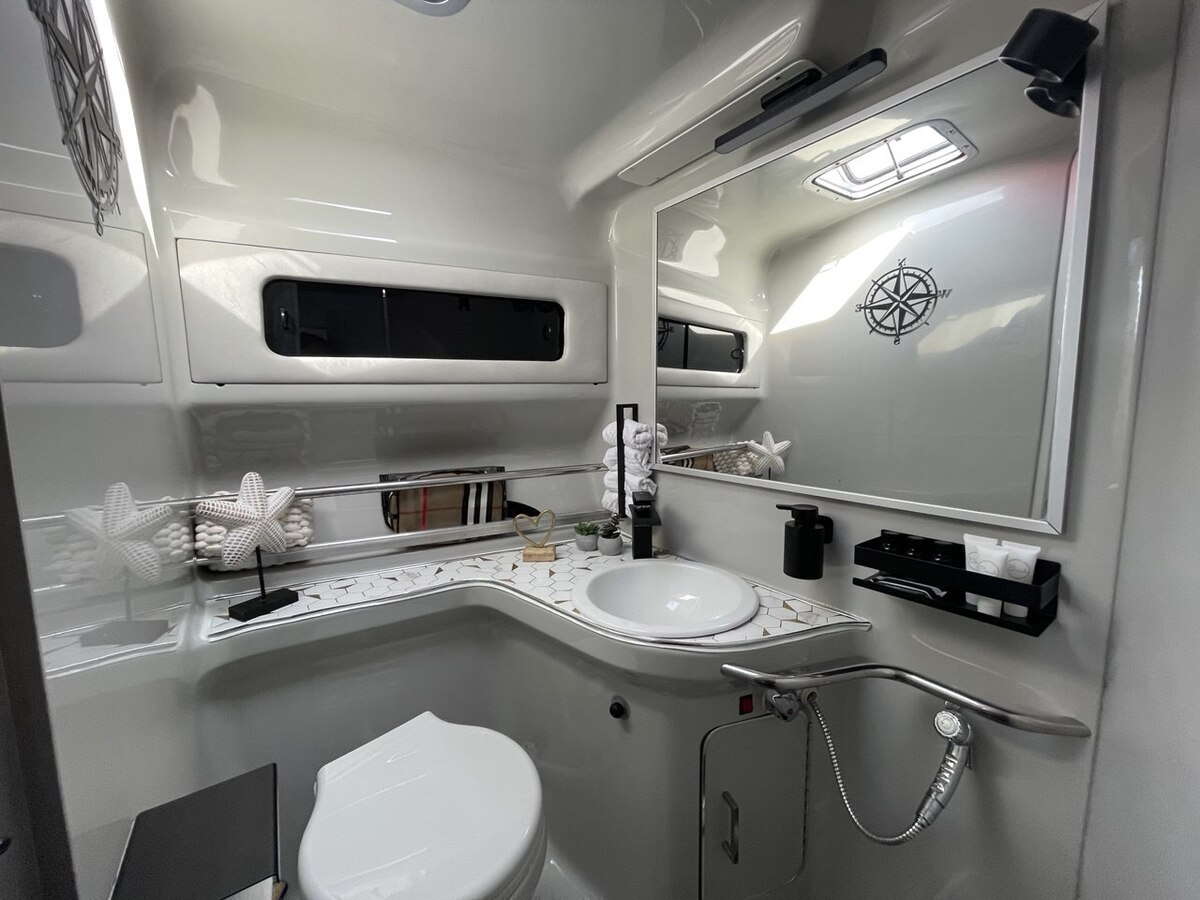 foto: 42 Sea Ray 310 Sundancer 