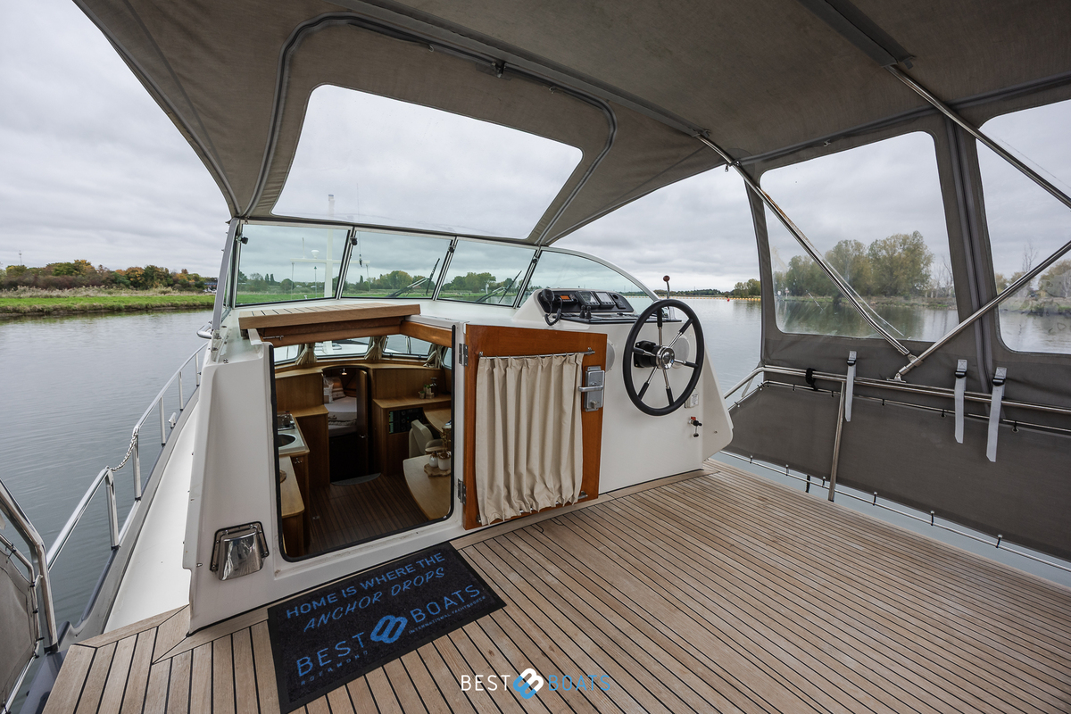 foto: 34 Linssen Grand Sturdy 34.9 AC