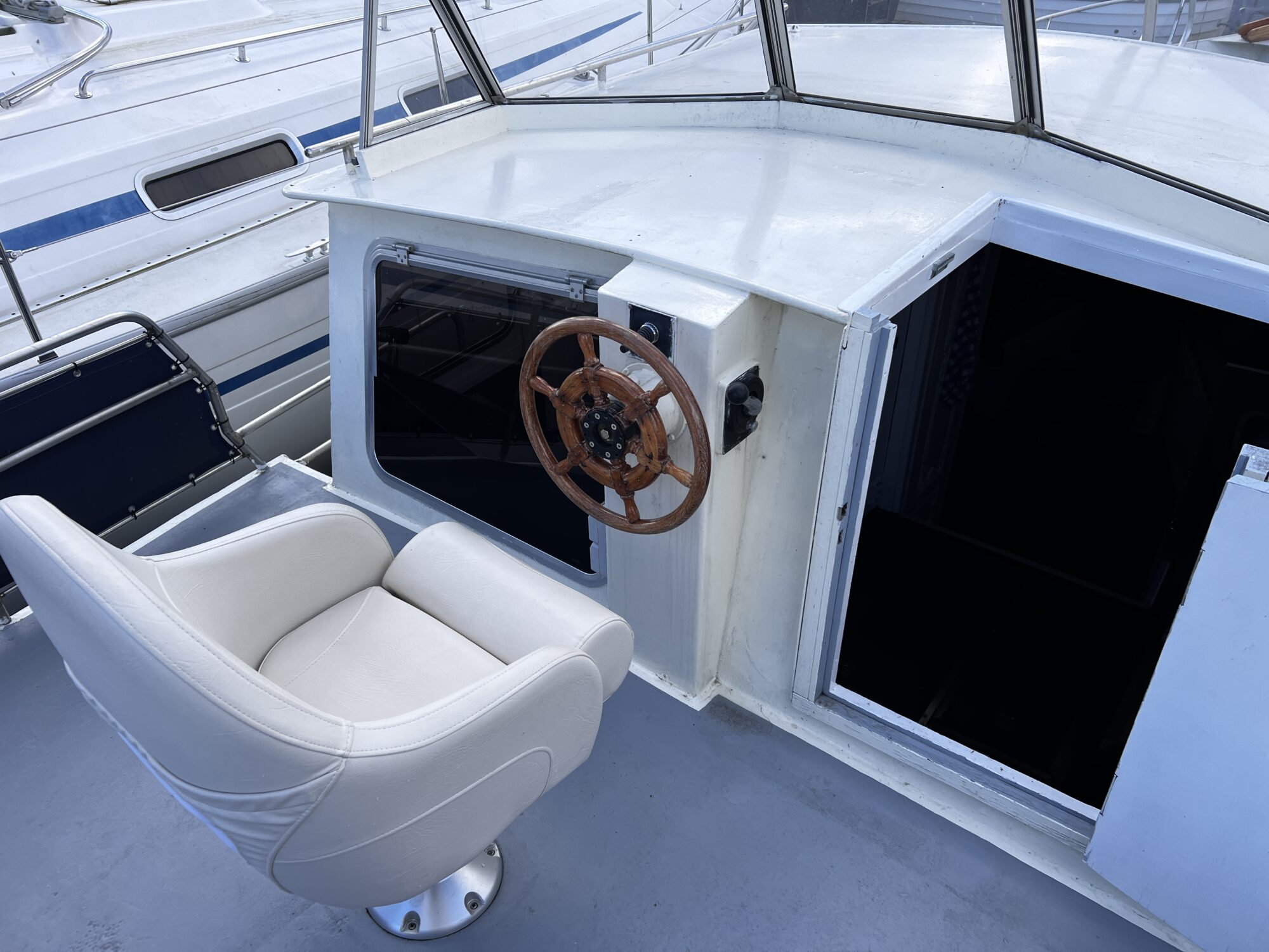 foto: 32 Altena Altena Kruiser 9.30 AK Cabrio