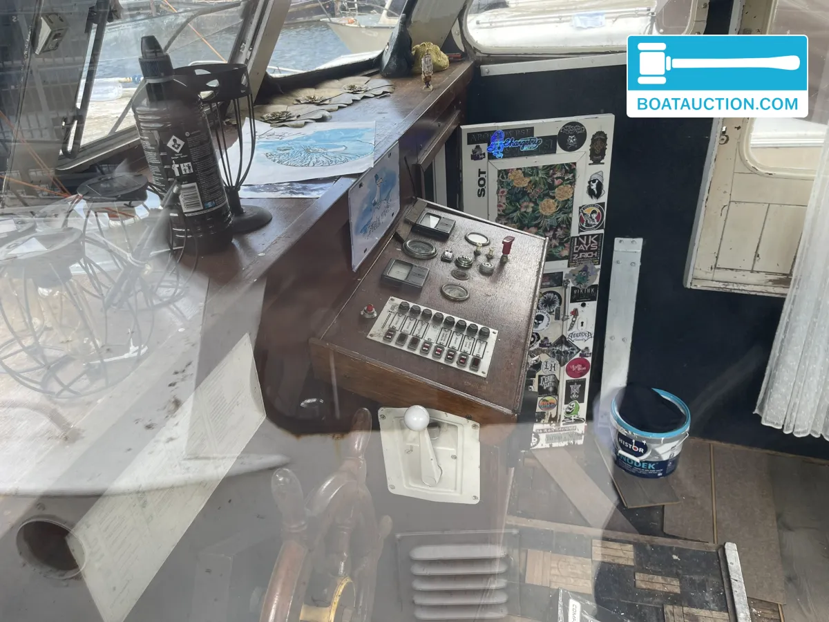 foto: 9 Motorboot 850