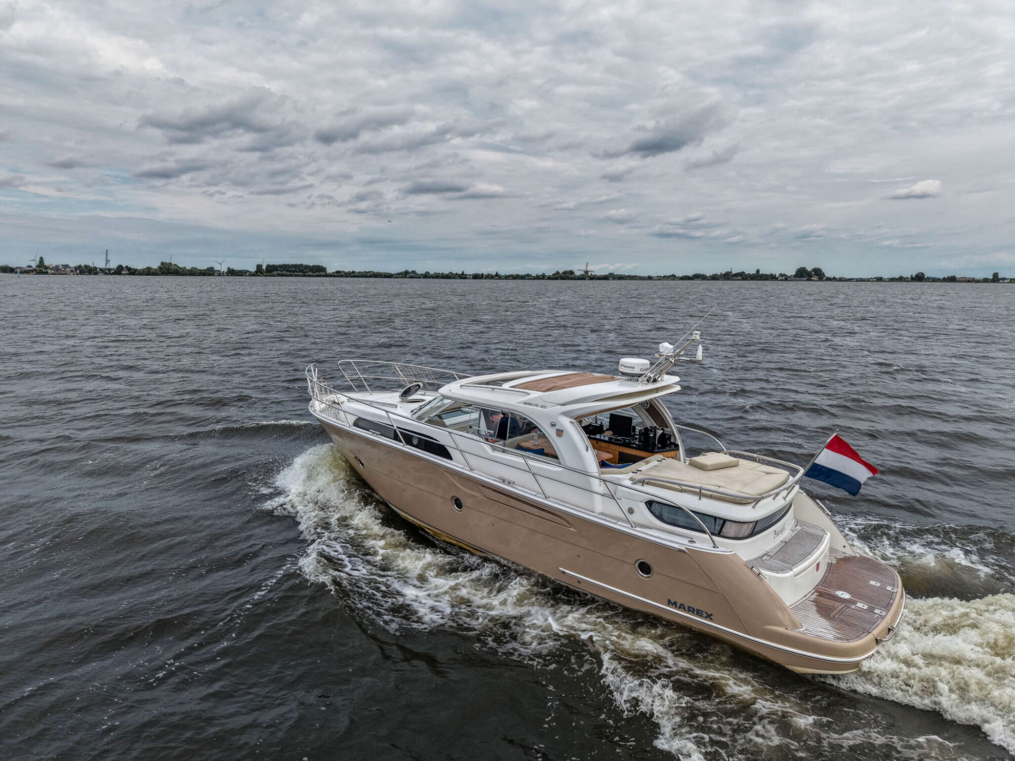 foto: 47 Marex Marex 370 ACC