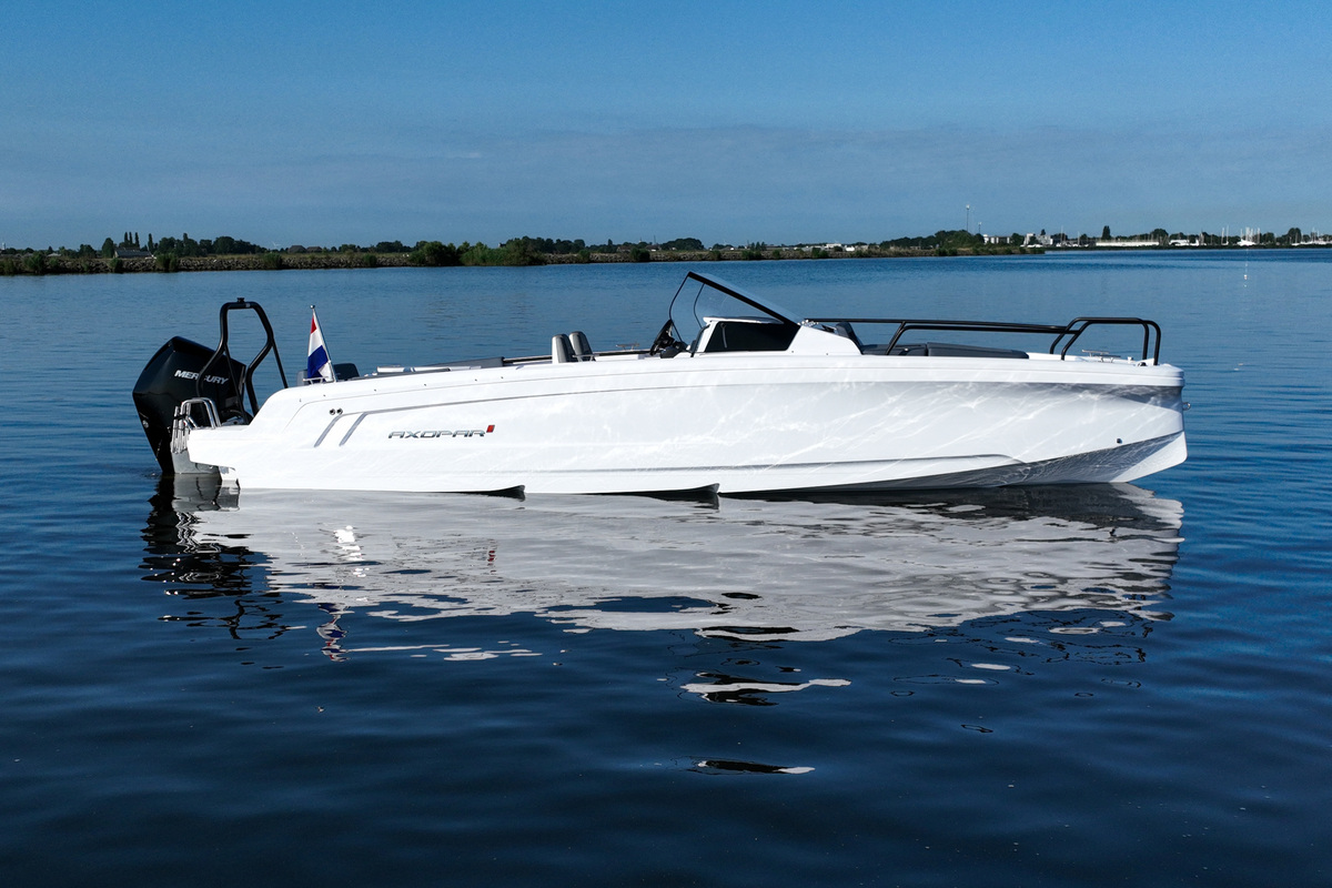 foto: 56 Axopar 25 Cross Bow