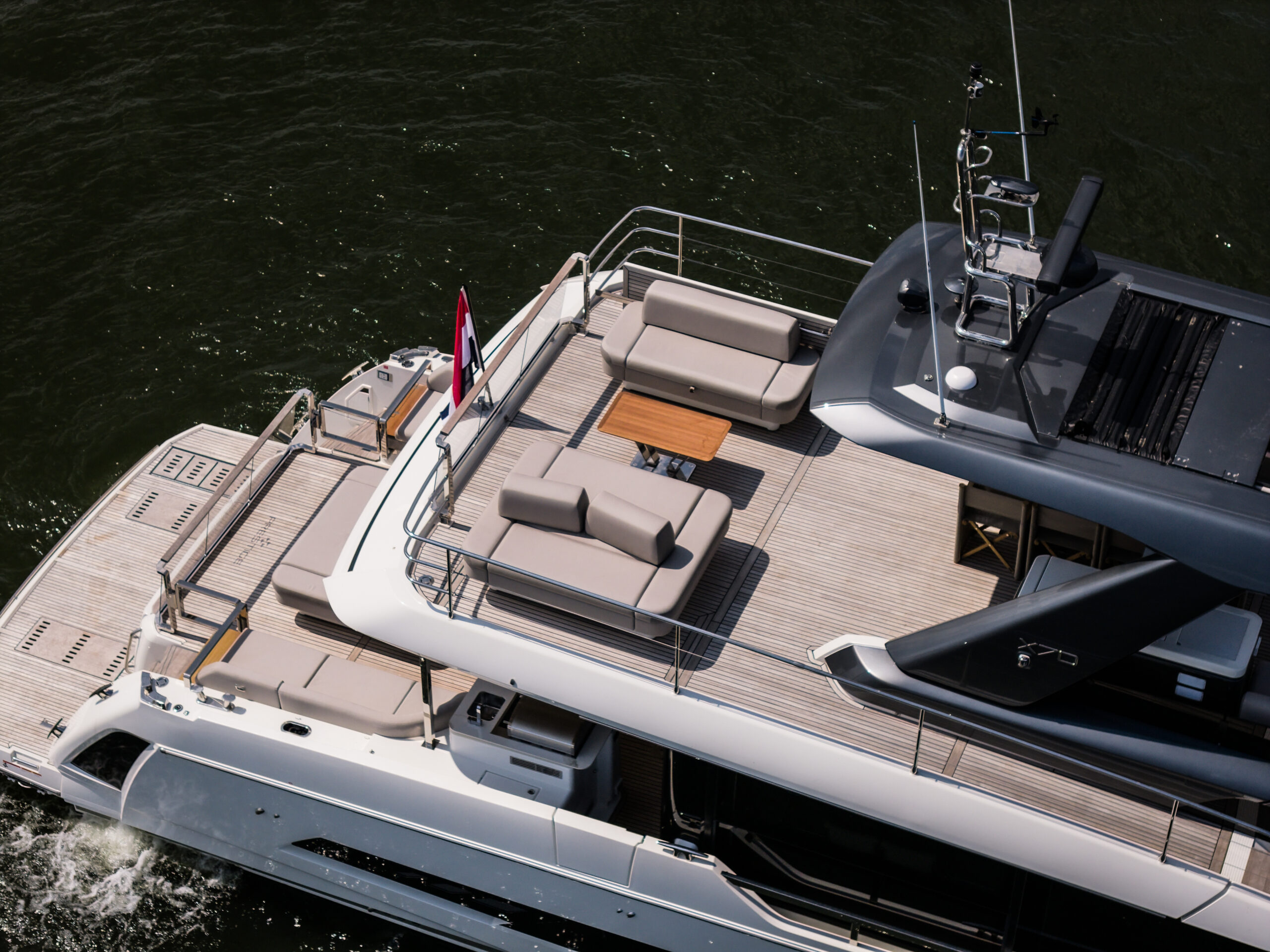 foto: 144 Prestige X70