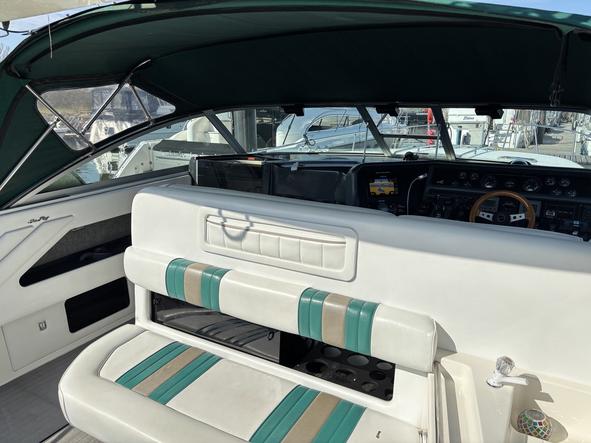 foto: 15 Sea Ray 370 Sundancer