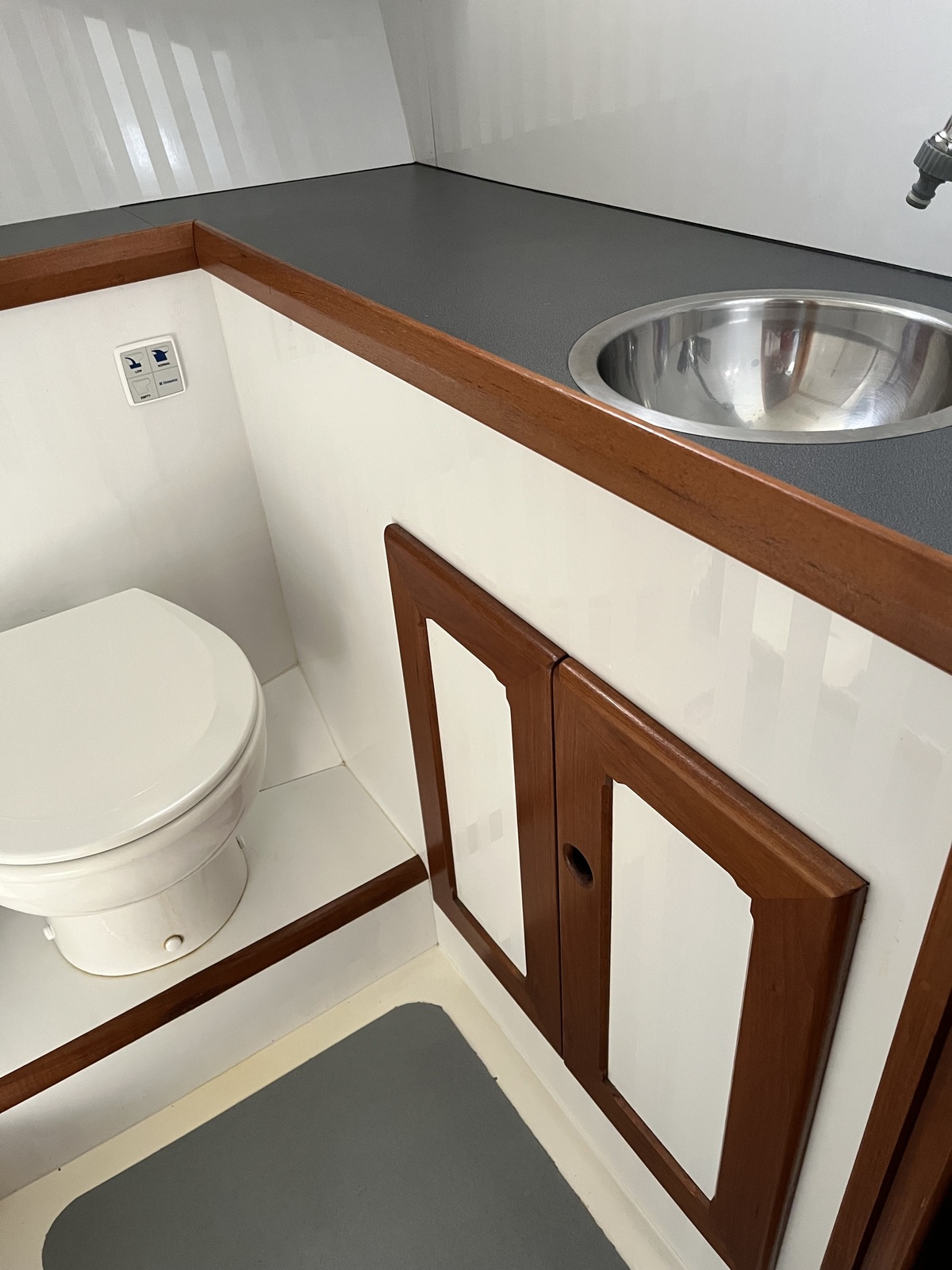 foto: 31 Monty Bank 1250 Kotter