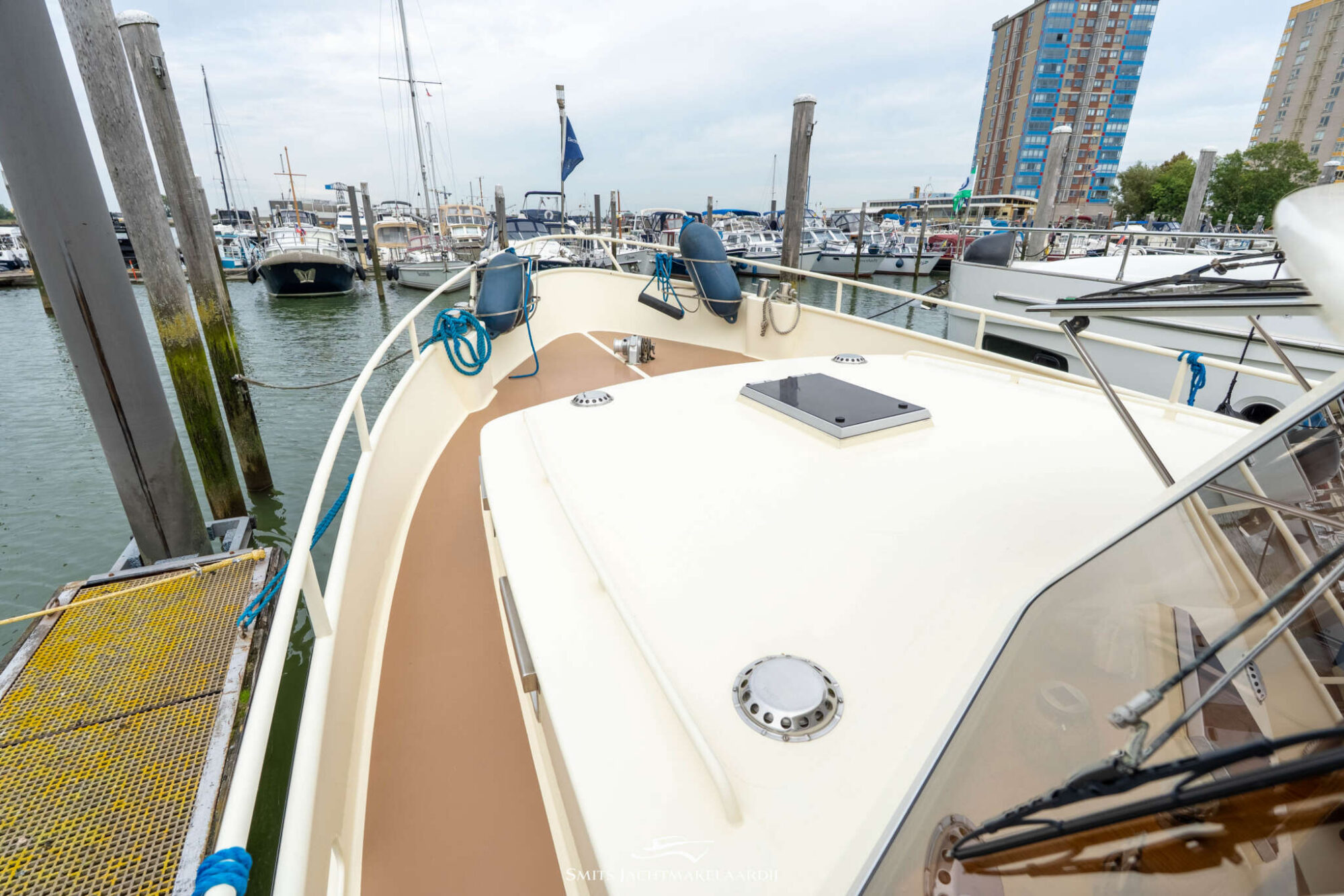foto: 42 Monty Bank Monty Bank Kotter 42 AK Cabrio