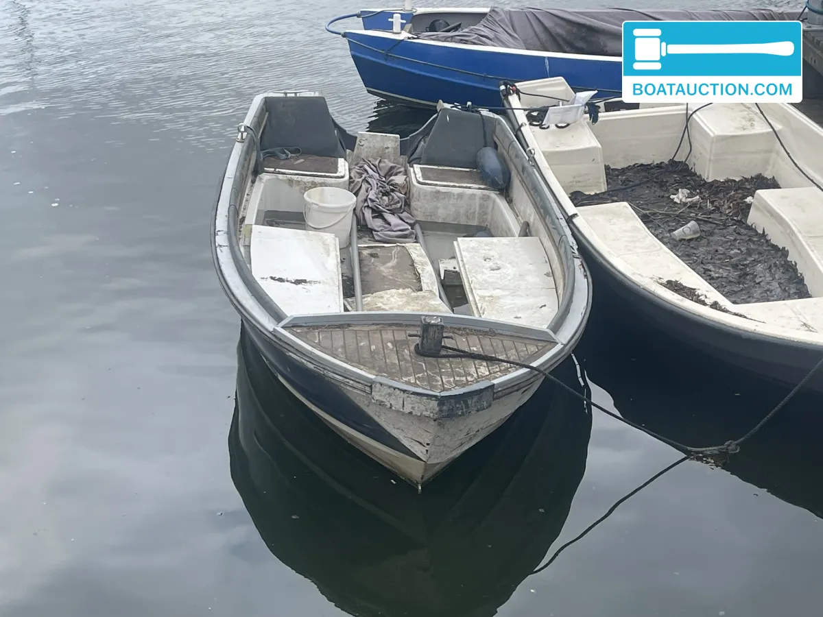 foto: 5 Open boot 320