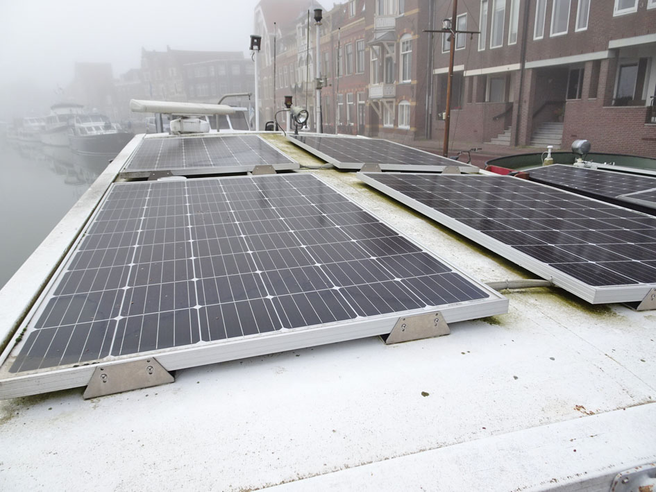 foto: 27 Varend Woonschip 14.99