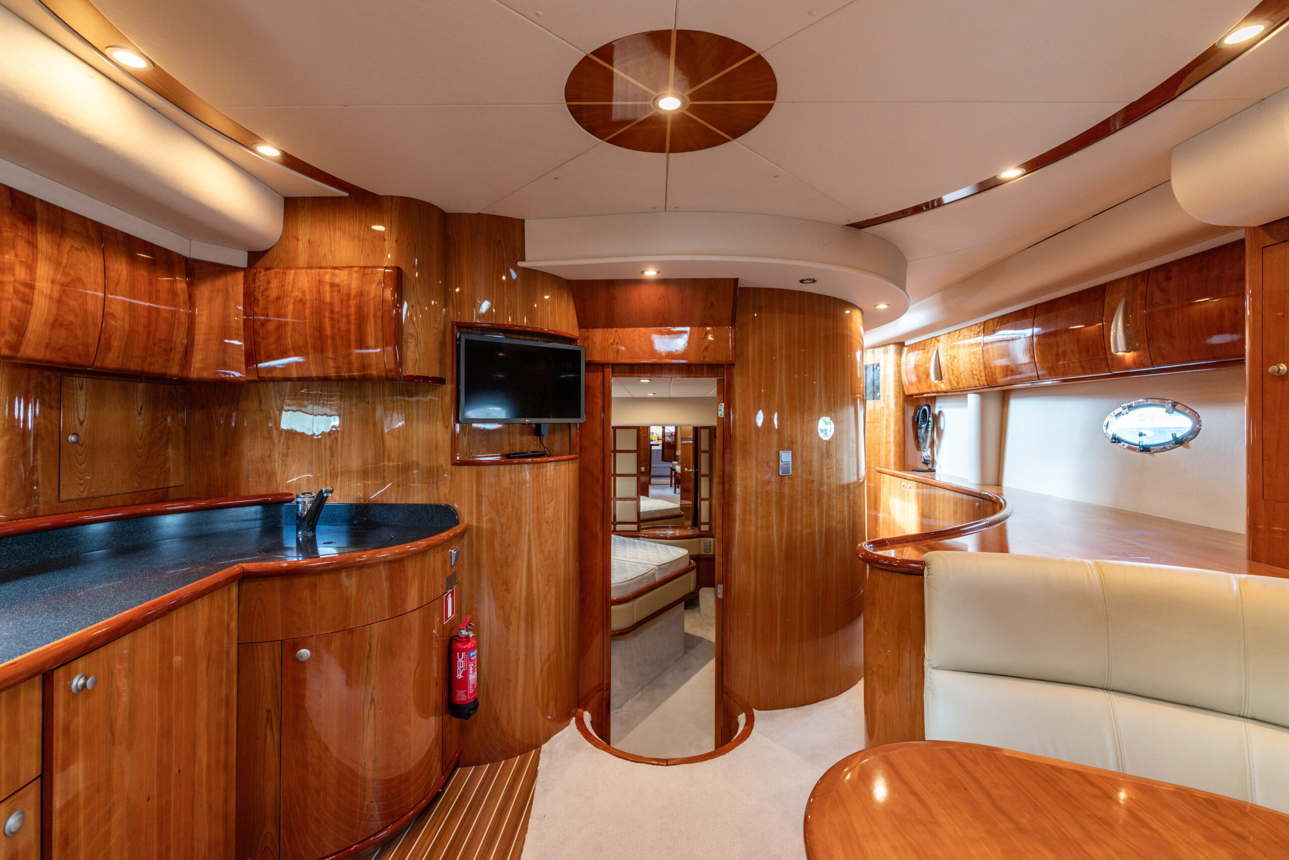 foto: 46 Neptunus 55 Sport #13 PACIFIC