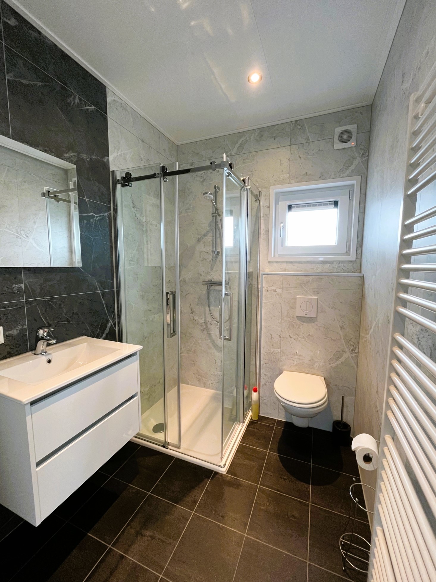 foto: 33 Vamos 46 Houseboat Charter