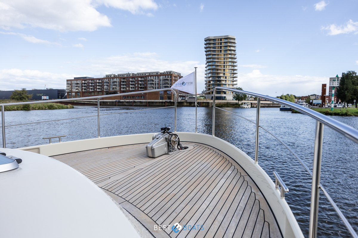 foto: 36 Linssen Grand Sturdy 40.0 Sedan