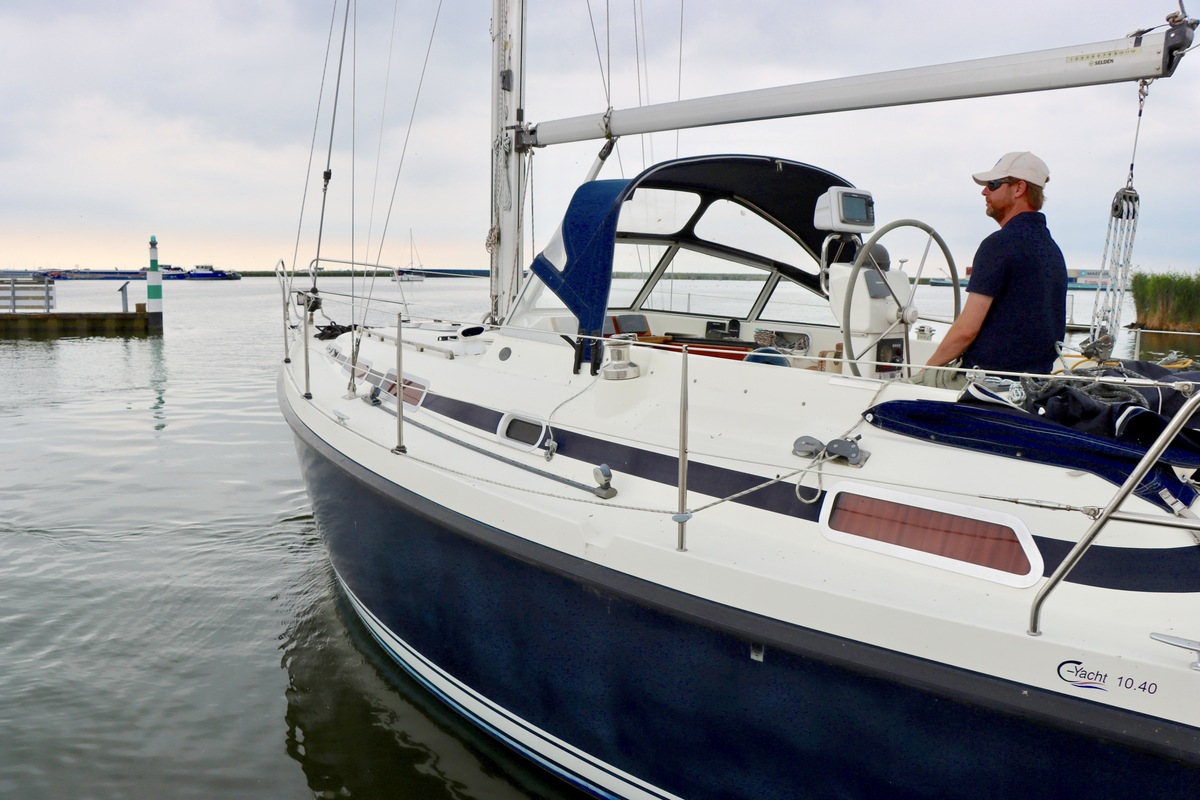 foto: 32 C-Yacht 10.40