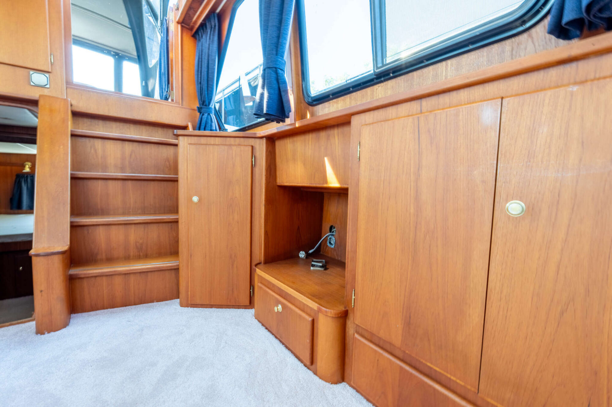 foto: 73 Explorer Explorer Classic 14.00 AK Cabrio